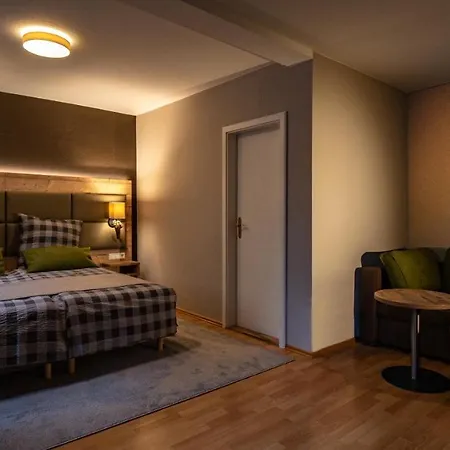 Bluemchen Hotel *